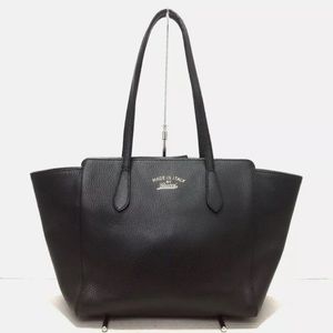 ✨ Gucci black swing tote bag ✨